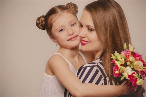 Mother And Daughter Photoshoot Voucher London Wowcher