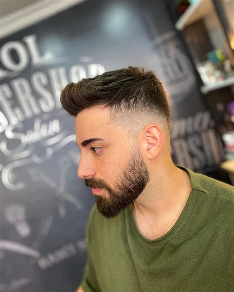 Potresti trovare l'idea giusta per il tuo nuovo disegno per capelli! Capelli uomo: le tendenze per l'autunno/inverno 2020-2021 - CapelliStyle