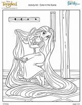Rapunzel Penteando Tangled Desenho Colorear Cabelos Rapunzels Ausmalen Hellokids Enrolados Sheet Langes Tudodesenhos Princesas Malbogen sketch template