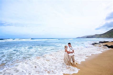 hawaii beach weddings and vow renewals packages
