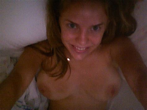 kelli garner nudes you need to see right now 9 pics