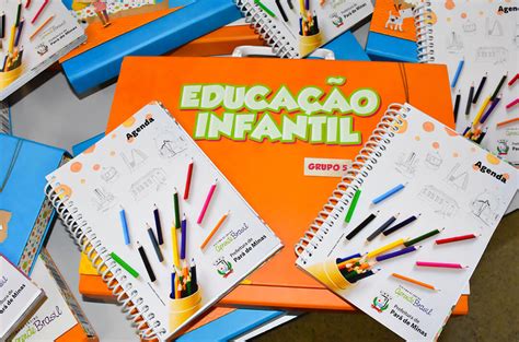 Prefeitura Distribui Kits Escolares Prefeitura De Pará De Minas