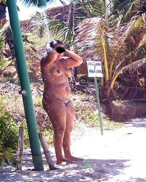 beach voyeur brasil fat girl in tambaba beach september 2010 voyeur web