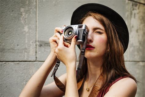 inspiring women photographers to role model in your photography career