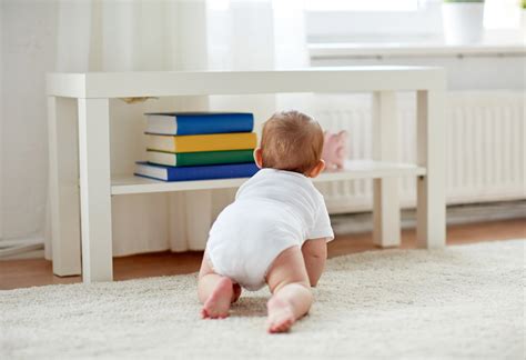 crawling  developmental milestone  babies