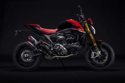 ducati monster sp arrives    model year superbike