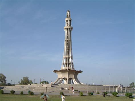 pakistani tourism minar  pakistan lahore wallpapers