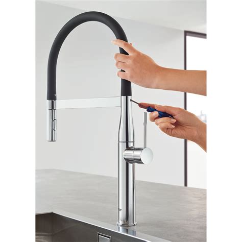 grohe essence  kitchen faucet
