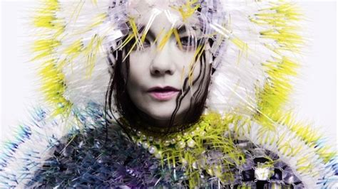 Exclusivo Veja O Novo Clipe De Björk Lionsong
