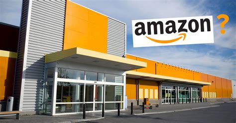 amazons expansion  department stores  reshape  retail industry