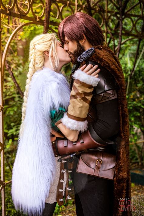 hiccup and astrid from how to train your dragon 3 cosplay