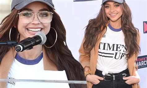sarah hyland speaks at los angeles women s march daily