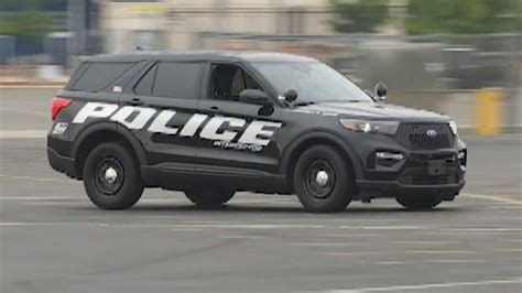ford police interceptor utility test drive  fastest police car