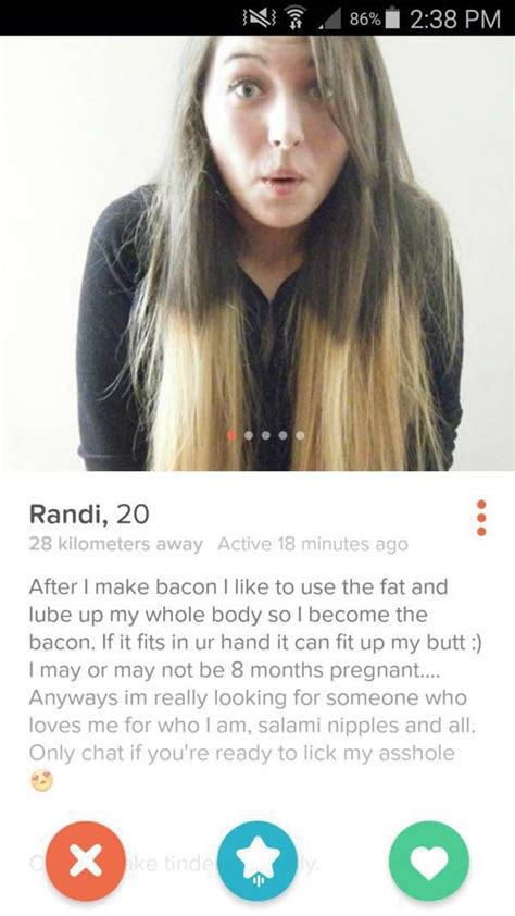 Some Of The Weirdest And Wtf Tinder Profiles Of All Time Funny Memes