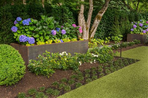 green landscaping  tips   lush  eco friendly landscape