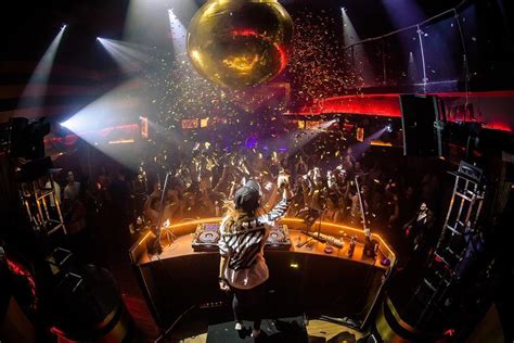 Bangkok Nightlife 30 Best Nightclubs Bars Gogos