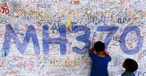 malaysia confirms debris found in indian ocean is from flight mh370