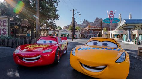 cruz ramirez  disneypixars cars       disney parks