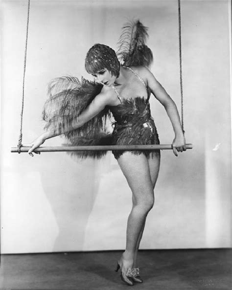 stunning portrait photos of louise brooks in “the canary murder case