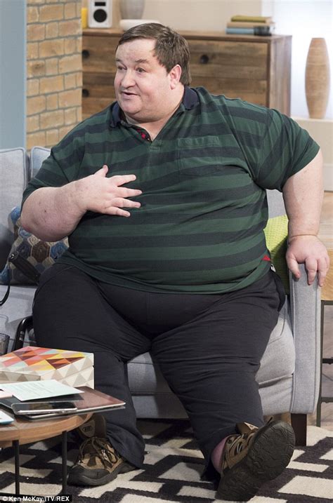 too fat to work couple who weigh 54 stone between them claim £2 000 a