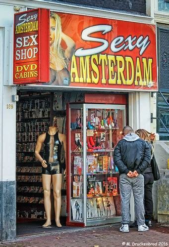 sex shop in de wallen the red light district of amsterdam