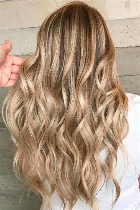 Looking For Cute Blonde Highlights To Sport This Summer