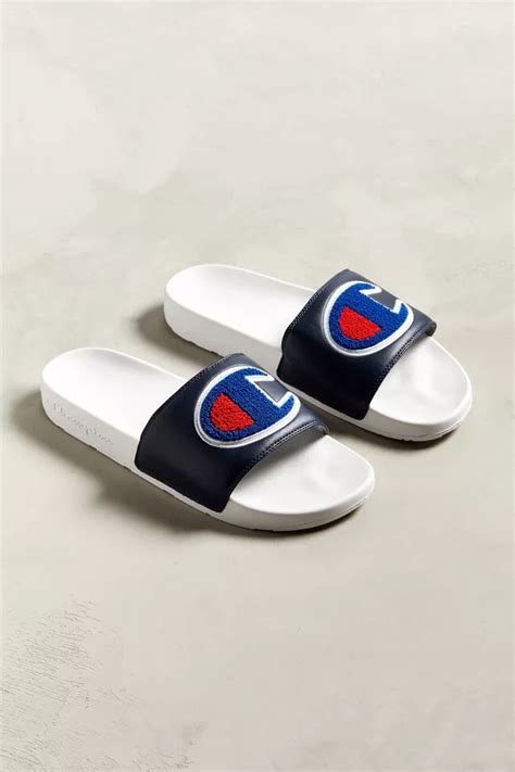 champion ipo chenille  sandal urban outfitters