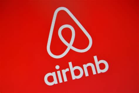 quebecs airbnb regulations arent   critics