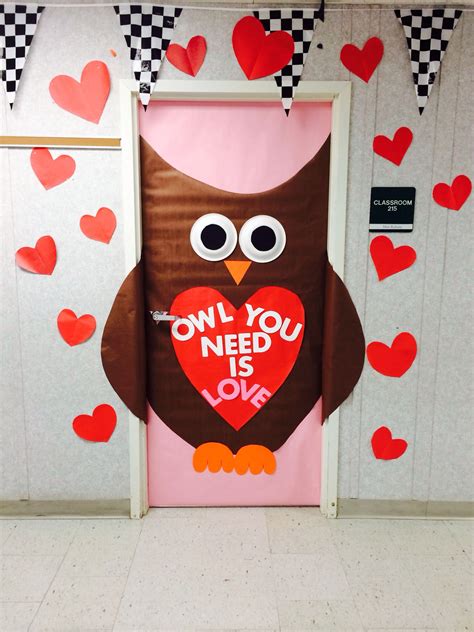 10 Valentine S Day Door Decorating Ideas