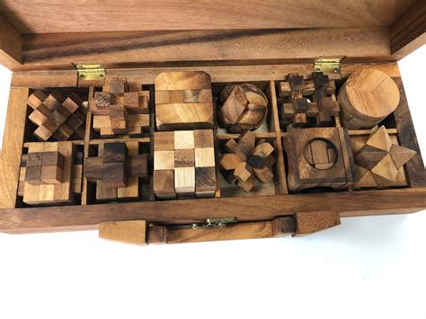 interlocking puzzle chest gaya game