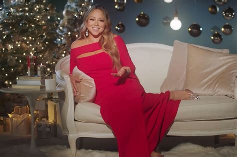 mariah carey says she s always wanted christmas to be