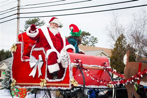 christmas parade  saturday   heights  concord insider