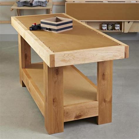 easy build workbench woodworking plan wood magazine