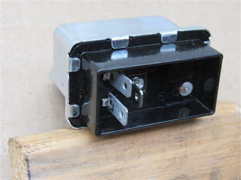 fast idle relay assy   body  engine wac   nos ships