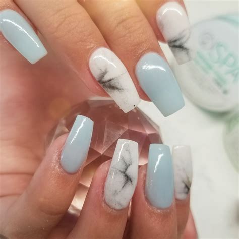 healthy nails  dip gel manicure