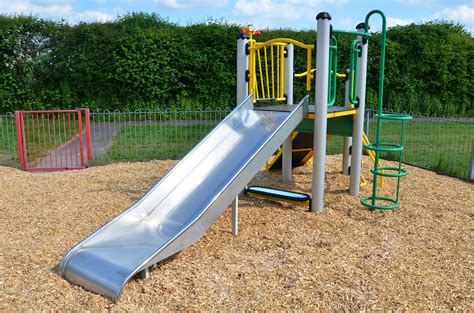 hide  steel multiplay climber ray parry playgrounds
