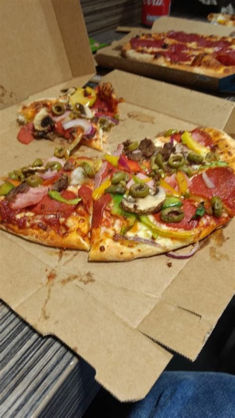 dominos pizza den haag torenstraat indebuurt den haag