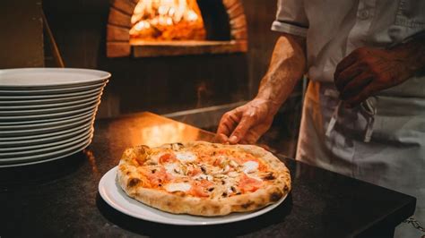 italiaan blieft amerikaanse pizza niet dominos vertrekt uit italie economie nunl