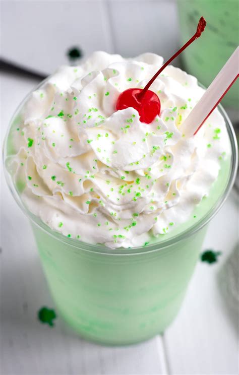 classic shamrock shake mcdonalds copycat  chunky chef