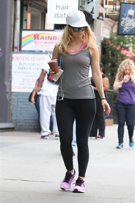 Alice Eve’s Pics In Tight Pants The Fappening 2014 2020