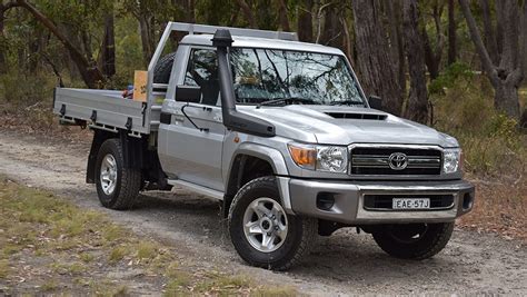 toyota land cruiser lc  review single cab cab chassis gvm test