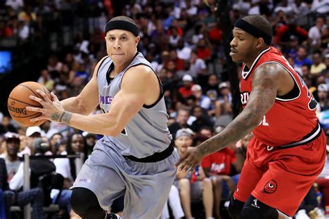 former nba guard mike bibby under investigation for sexual