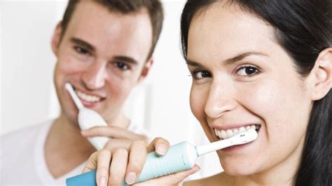 guide  brushing  teeth   brush  teeth properly step