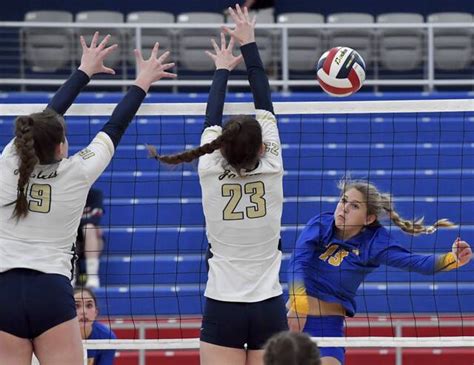 hampton girls volleyball s ‘amazing year highlighted by wpial finals