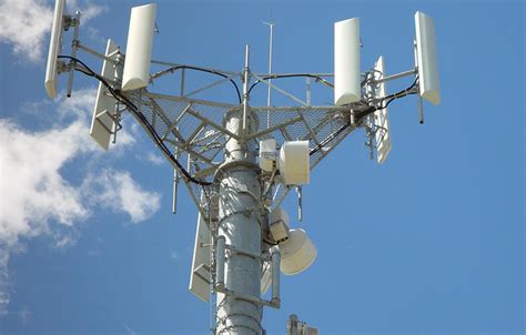 cell tower news federal appeals court rules cell tower location records   protected