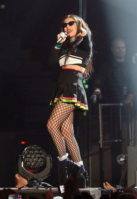Charli Xcx At 103 5 Kiss Fm Jingle Ball In Chicago