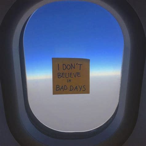 this american airlines flight attendant inspires her passengers with tiny window notes