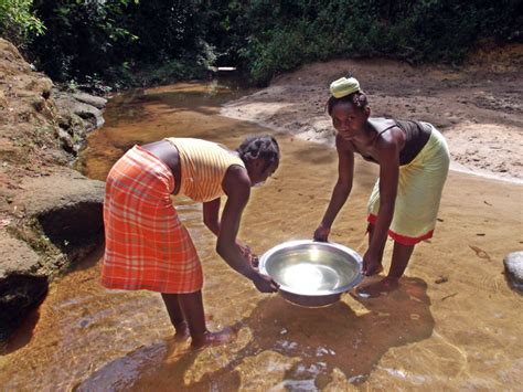 trip down memory lane saramaka saramaccan people the fearless suriname largest maroon tribe