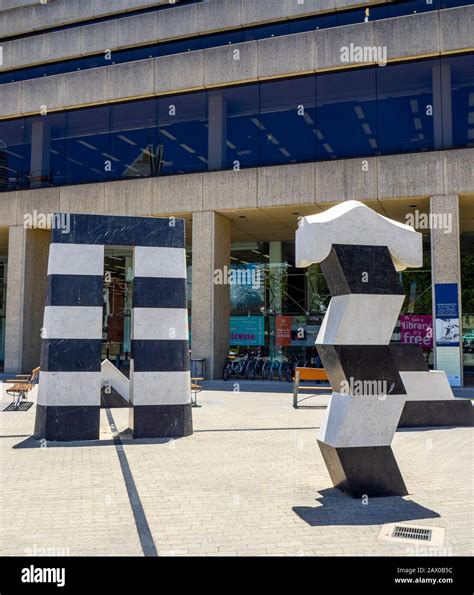 sculpture gateway  coalesce  akio makigawa sculptor  forecourt  western australia state