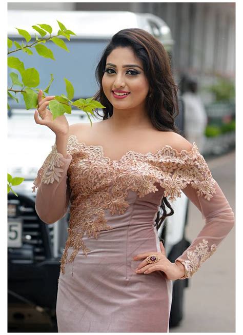 40 Photos Of Vinu Udani Siriwardana Unseen Photos Of Sl Actresses